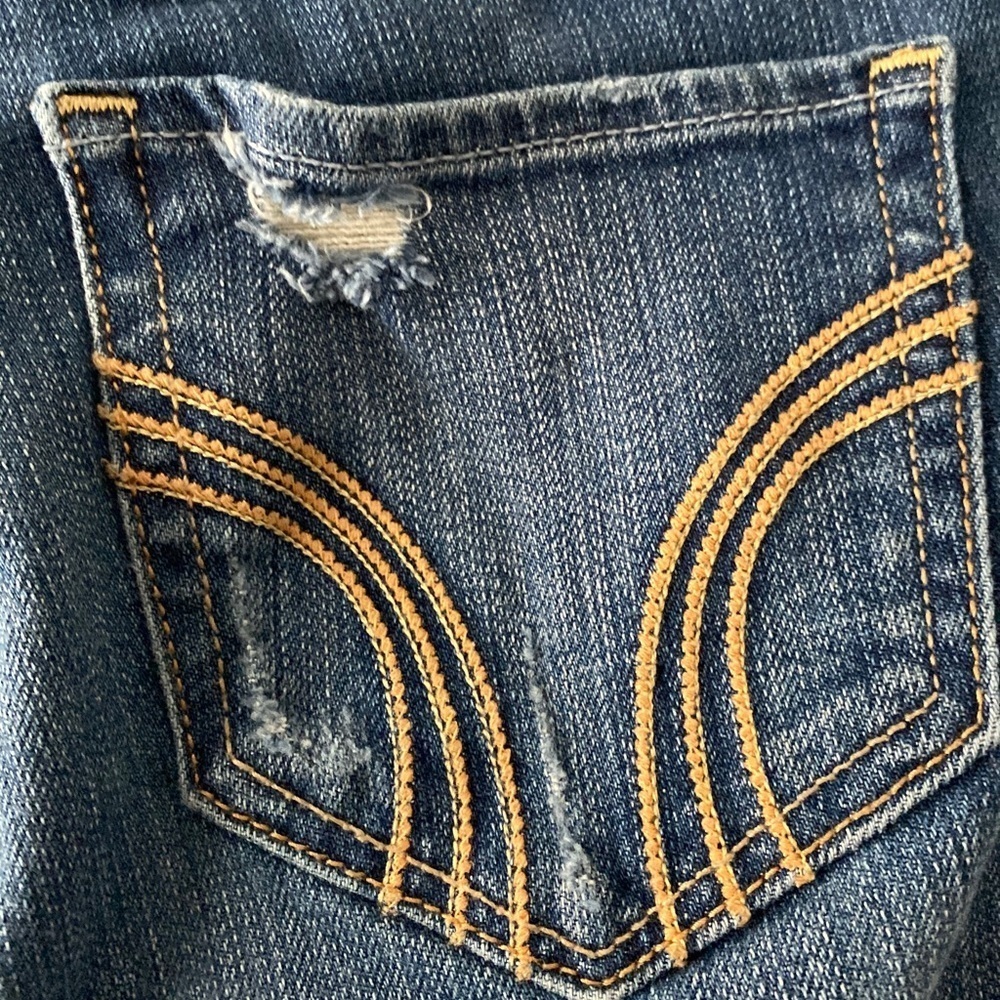 Hollister 9R 5 Pocket Distressed Denim Blue Jeans - Picture 11 of 14
